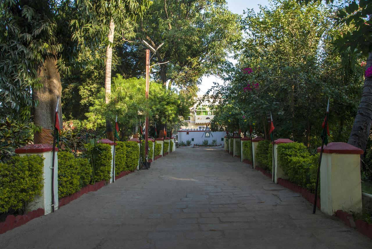 Garden Palace Heritage Homestays Vadasinor Exteriör bild